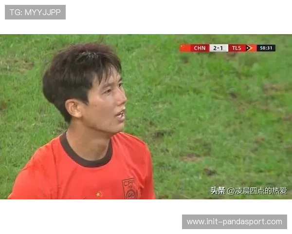 邱义睿虽败犹荣教练与对手热情拥抱展现体育精神